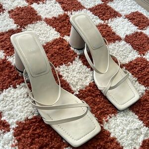 White strappy Zara block heel sandal